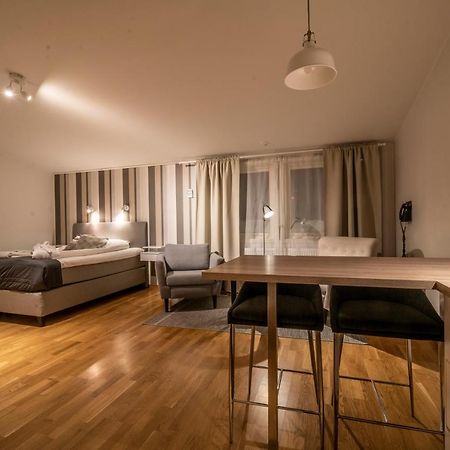 Simloc Hotel Drottninggatan Арьеплуг Экстерьер фото